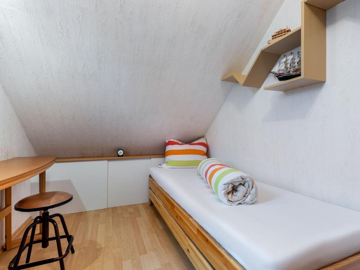 Apartment On The Edge Of The Forest Eslohe Extérieur photo